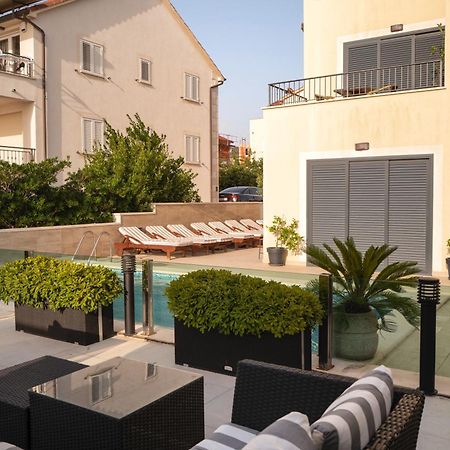 Villa Royale With Pool Hvar Town Buitenkant foto