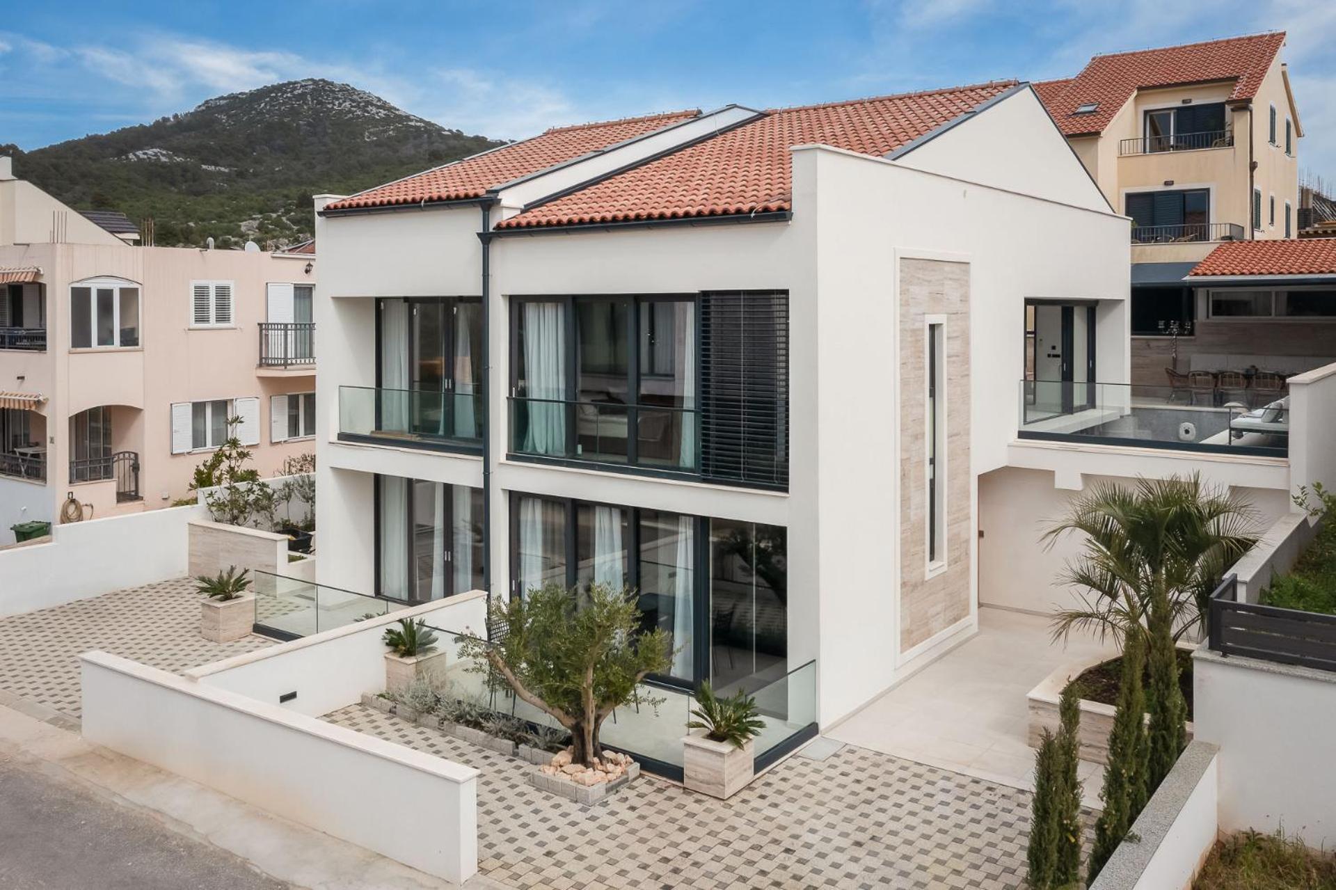 Villa Royale With Pool Hvar Town Buitenkant foto