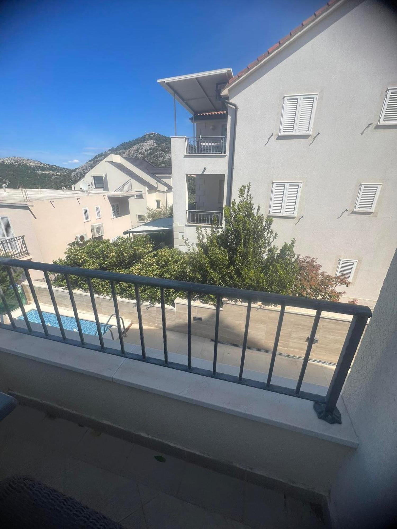 Villa Royale With Pool Hvar Town Buitenkant foto
